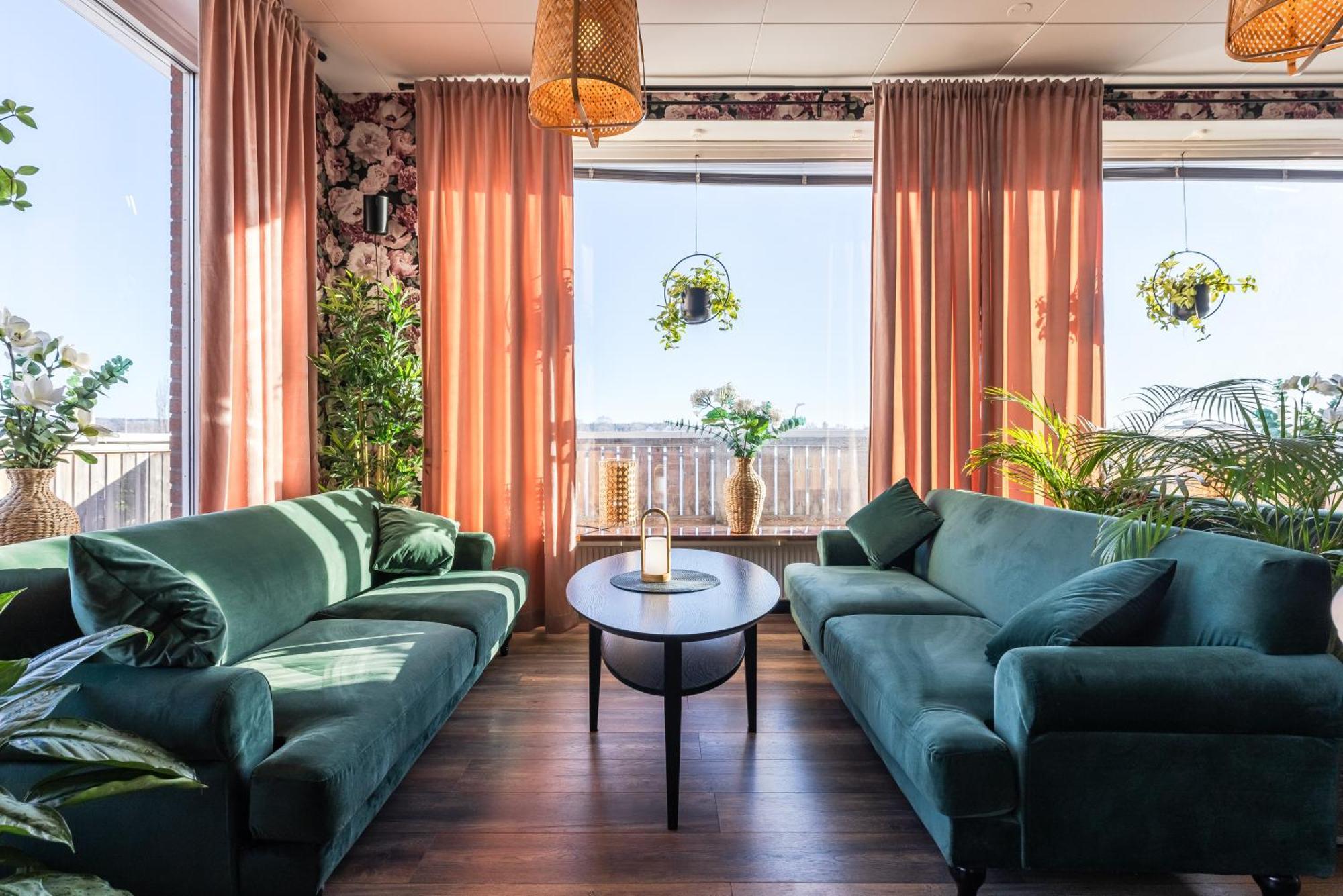 Hotell Kung Goesta By First Mora Exteriér fotografie