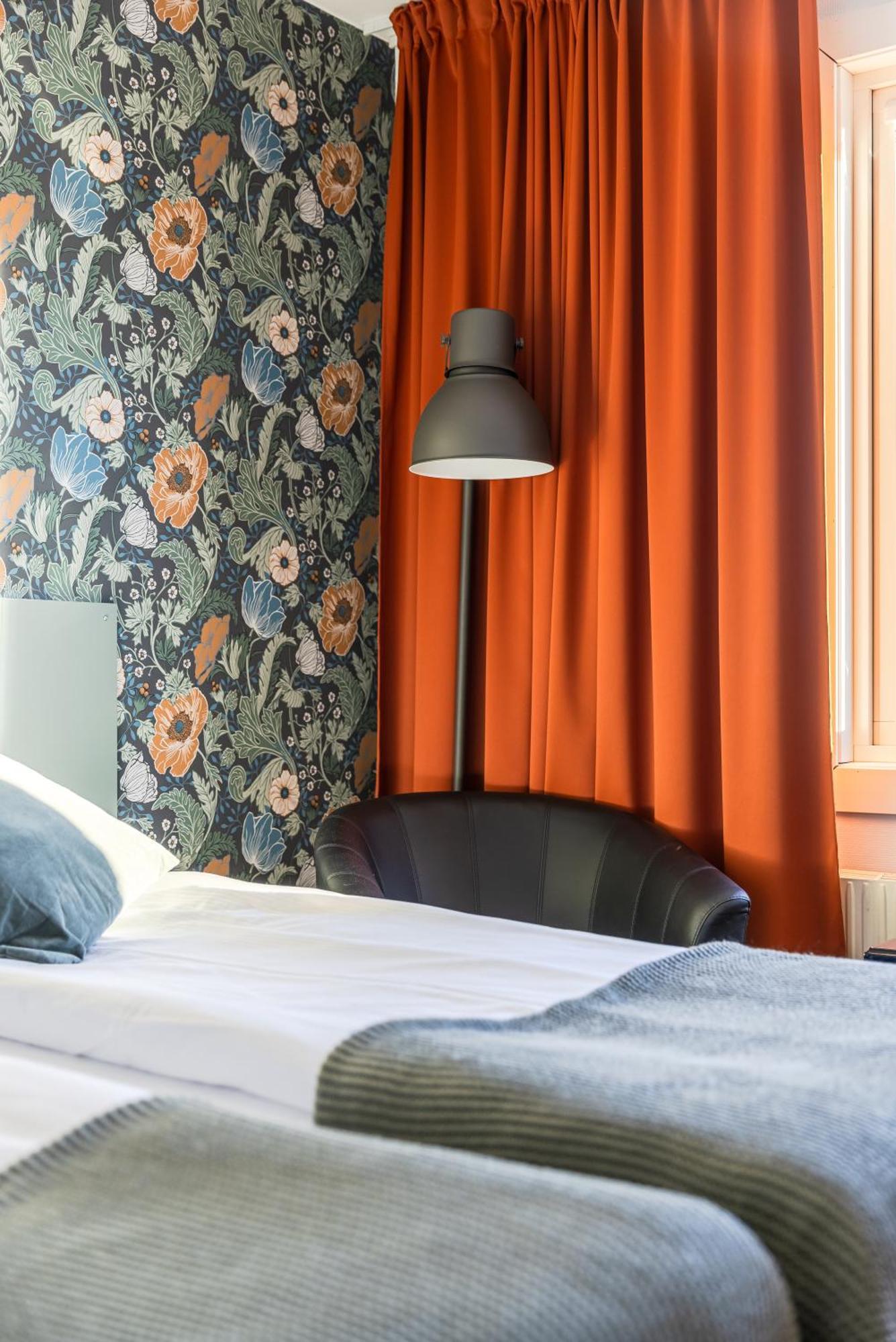 Hotell Kung Goesta By First Mora Exteriér fotografie