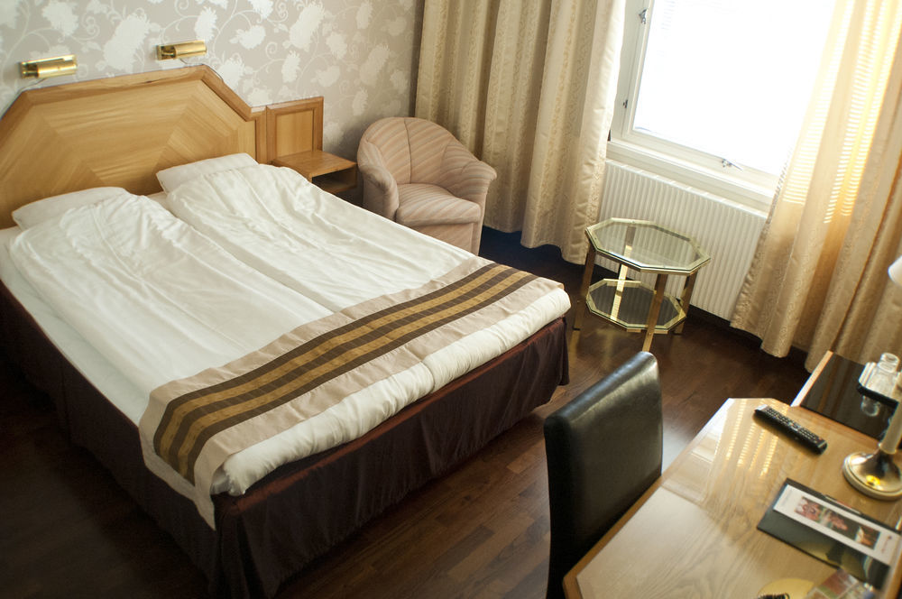 Hotell Kung Goesta By First Mora Exteriér fotografie