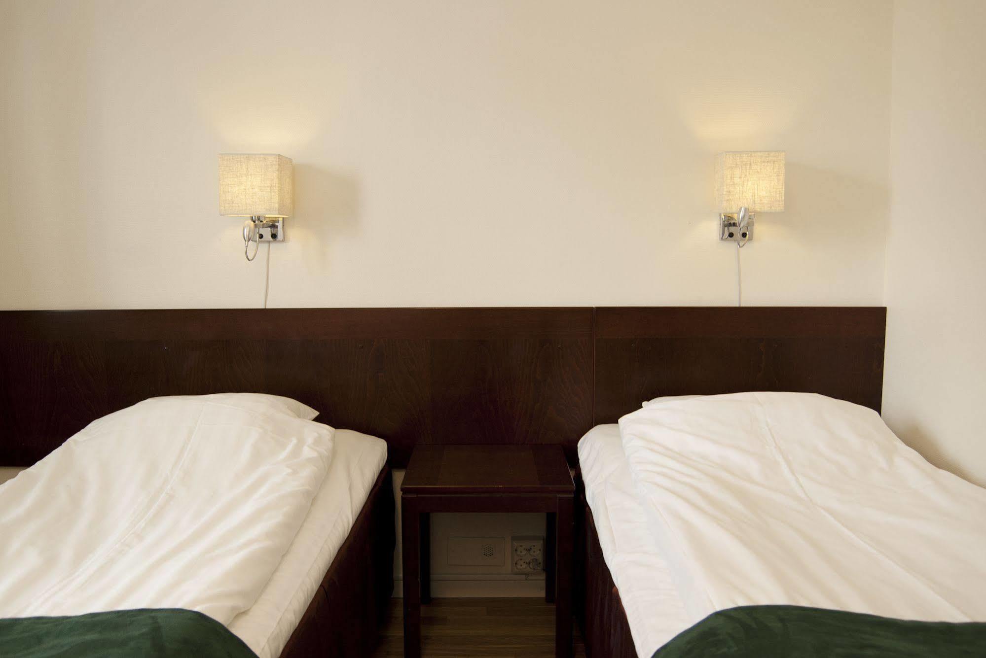 Hotell Kung Goesta By First Mora Exteriér fotografie
