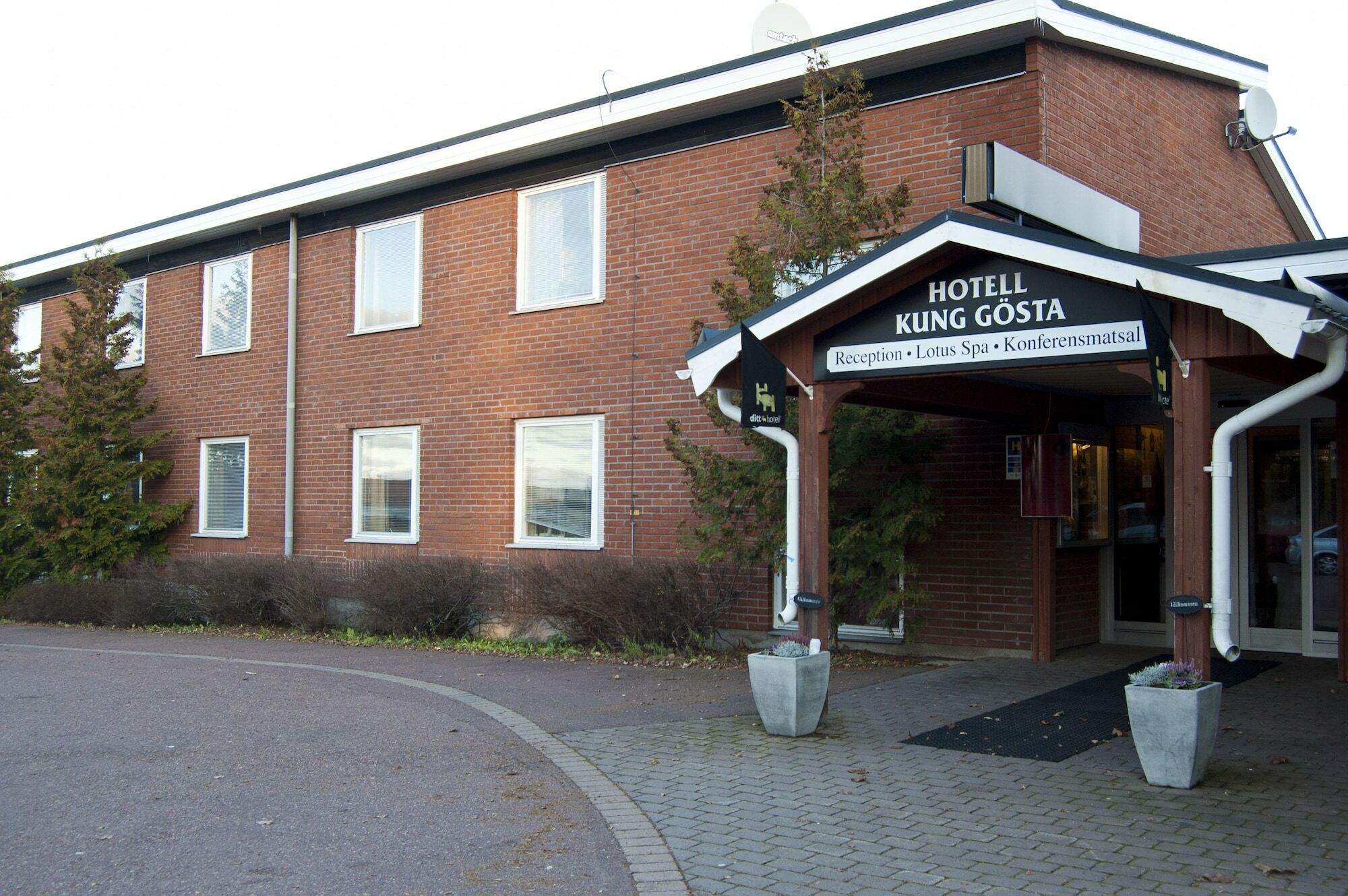 Hotell Kung Goesta By First Mora Exteriér fotografie